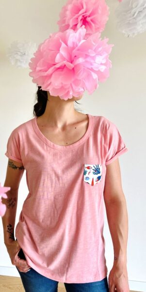 T-shirt rosa Deep Sea con manica arrotolata